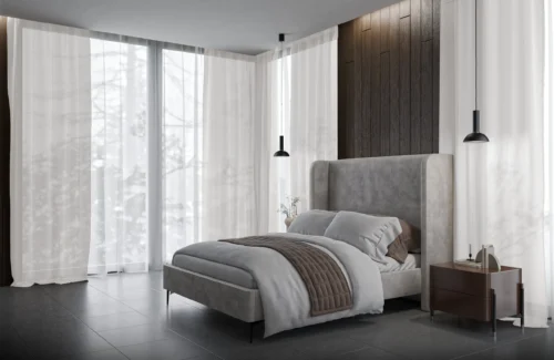 Moderne Innenansicht eines Raumes mit großen Fenstern und stilvollen Vorhängen